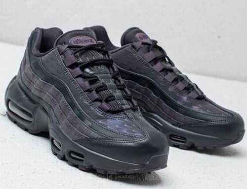  Nike 耐克 Air Max 95 LX 女款复古运动鞋 122加元，原价 244加元，包邮