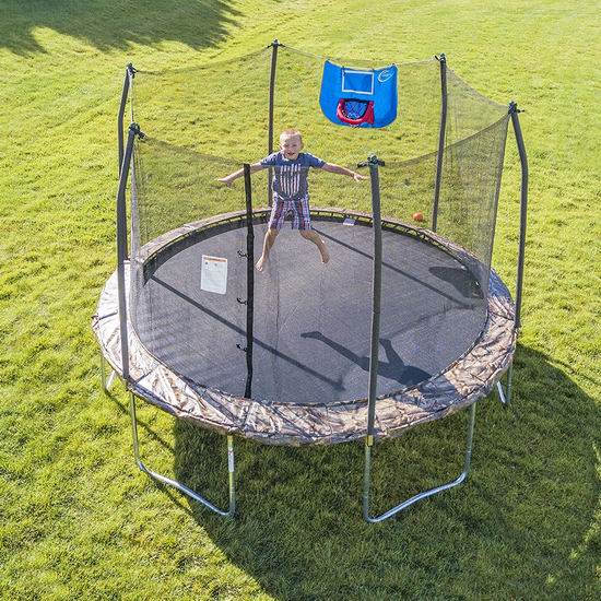  Skywalker Trampolines Jump N' Dunk 迷彩色 12英尺带保护罩+篮球框 封闭蹦床 370.01加元包邮！