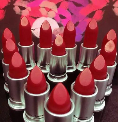  MAC 精选子弹头唇膏 6折 13.8加元+送2小样！