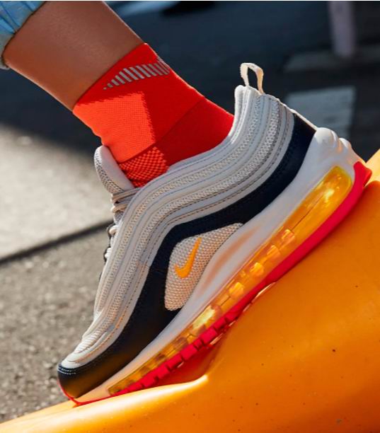  Nike 耐克 Air Max 97女士运动鞋 137.06加元，原价 215加元，包邮