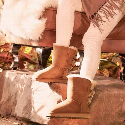  折扣升级！精选 UGG 雪地靴、毛拖鞋全部4.8折清仓，低至50.4加元+包邮！内有单品推荐！