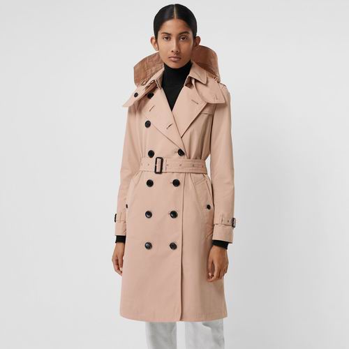  Burberry 巴宝莉 Trench 可拆式连帽风衣 770加元，原价 1280加元，包邮