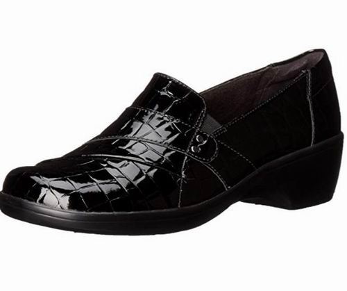  Clarks May 女款休闲鞋 36.68加元（6.5码），原价 85.39加元，包邮