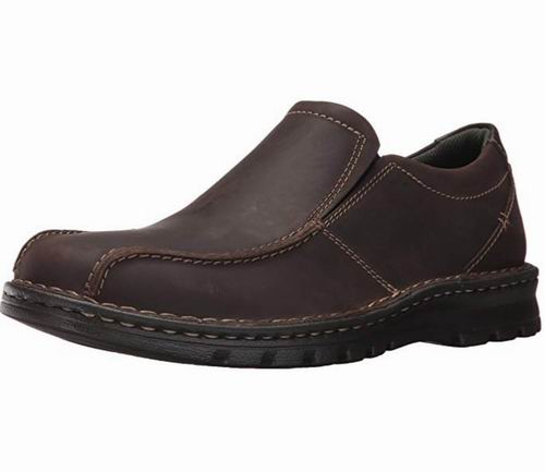  Clarks Vanek男士乐福鞋 59.99加元，原价 124加元，包邮