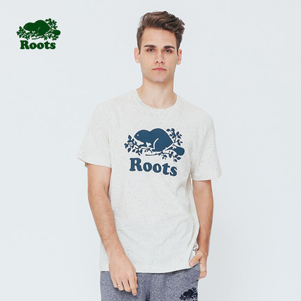  Roots 经典Logo T恤、凉鞋、短裤 买3件享受6折优惠，折后低至18加元！