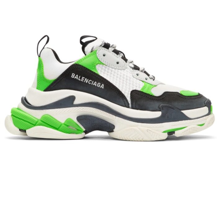  Balenciaga Triple S老爹鞋始祖 657加元，原价 1195加元，包邮