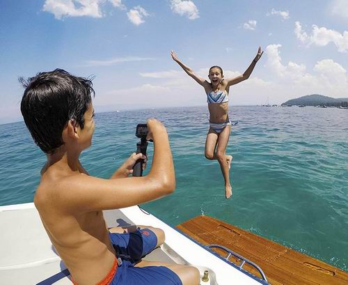  史低价！GoPro HERO7 Black 4K超高清 防水运动摄像机 349加元，原价 449.99加元，包邮