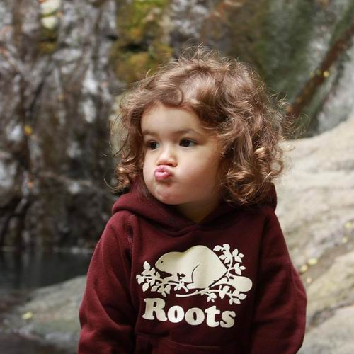  Roots精选儿童服饰 4.2折起+额外6折，设计可爱，质量特棒，不变形不开线！