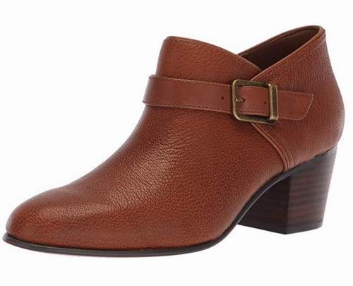  Clarks Maypearl Millan男士短靴 31.87加元（5.5码），原价 119.22加元
