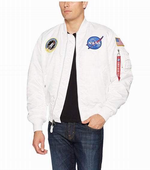 Alpha Industries NASA Ma-1男士轰炸机夹克 83.31加元起，原价 204.59加元，包邮