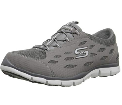  Skechers Sport Gratis女士运动鞋 33.4加元（7码），原价 72.9加元