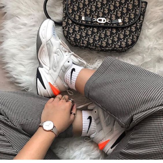  精选 Nike成人儿童运动休闲服、运动鞋 6折起+额外8.5折，89.25加元入封面款 ！内有单品推荐！