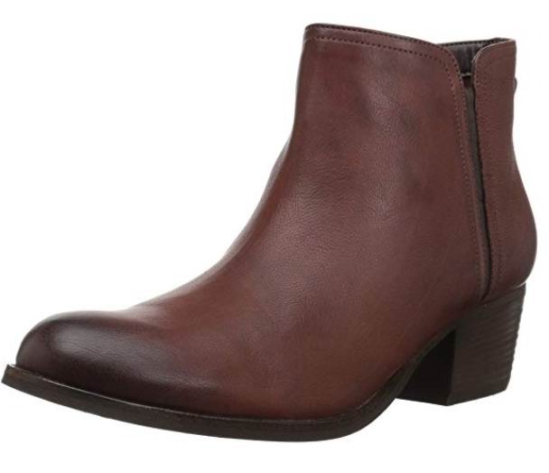  Clarks Maypearl Ramie女士踝靴 67.13加元起，原价 180.6加元，包邮