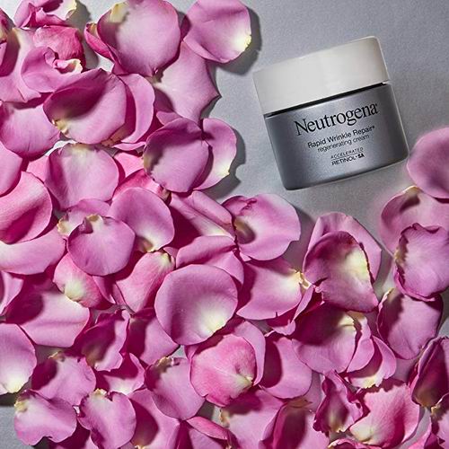  Neutrogena 露得清 Anti Aging Retinol 视黄醇抗皱再生面霜 28.75加元（shoppers原价 40.99加元）