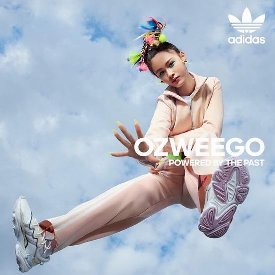  adidas大促上新，速抢！破门抢购区2.4折起，Outlet区3.5折起+额外6折，新品6折！封面易烊千玺同款Ozweego复古鞋6折！