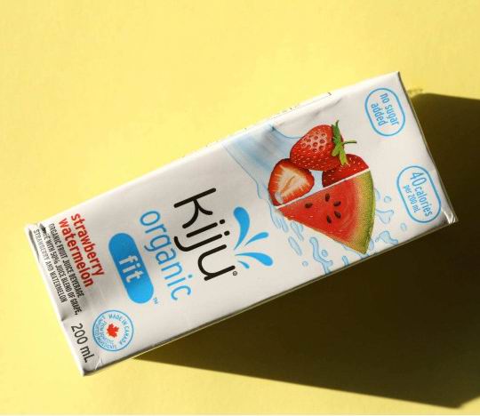  Kiju 40卡路里有机草莓西瓜汁 200毫升×4瓶 1.97加元，原价 3.99加元