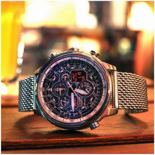  Citizen 西铁城 Navihawk 空中之鹰 JY8030-83E 男式光动能多功能腕表5.6折 479.99加元包邮！The Bay原价850加元