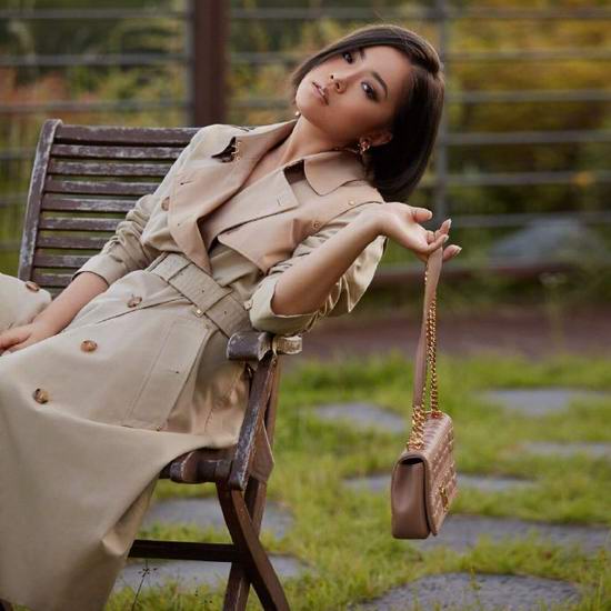  Burberry 巴宝莉 年度大促升级！精选风衣、羽绒服、围巾、美包等4折起！内附大量单品推荐！