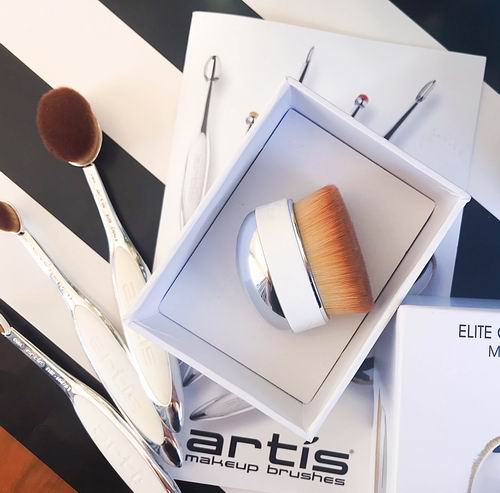  精选 ARTIS、SEPHORA COLLECTION等品牌化妆刷5折 11加元起特卖！