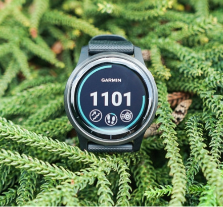  历史最低价！Garmin 佳明 Vívoactive 4 GPS 智能运动手表 6.2折 299.99加元，原价 479.99加元，包邮