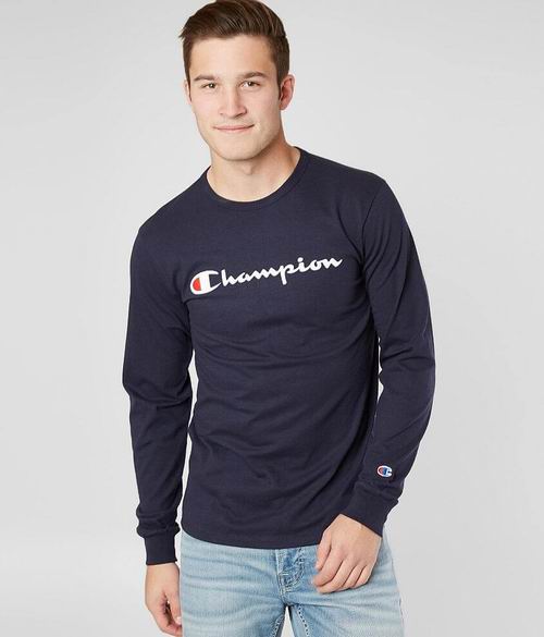  Champion Heritage 男士长袖T恤 22.17加元（M/L码），原价 33.99加元