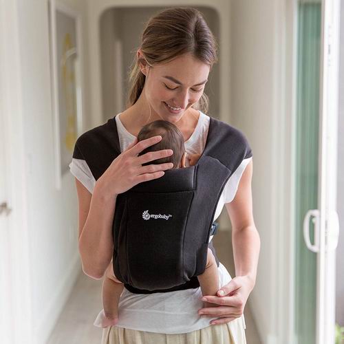  Ergobaby Embrace 环抱二式婴儿背带 89.99加元（原价 99.99加元）