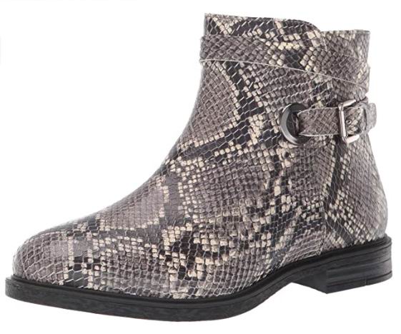  Hush Puppies  Bailey女士蛇纹短靴 42.15加元（8.5码），原价 155.17加元
