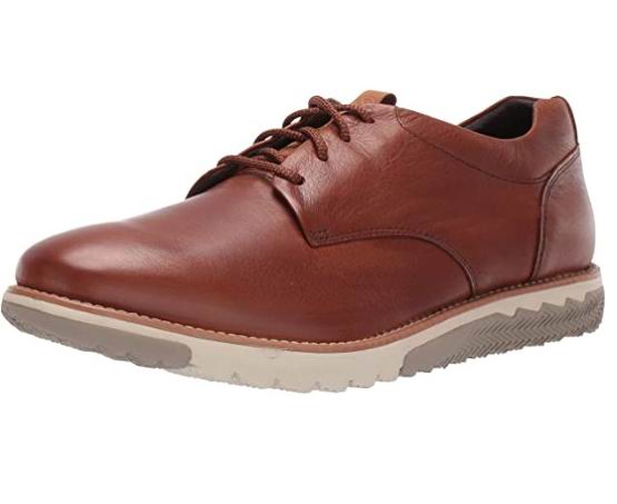  Hush Puppies  Expert PT 男士休闲鞋 50.63加元（8.5码），原价 143.24加元，包邮