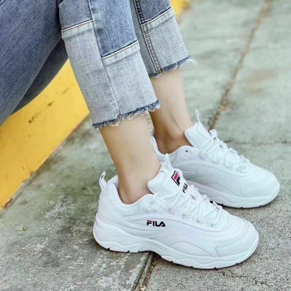  Fila Disarray 女士老爹鞋 36.05加元/11码、40.24加元/9.5码