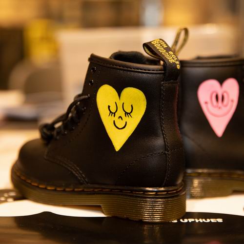  黑五价！精选 Dr. Martens 马丁靴 6折起，内有单品推荐！