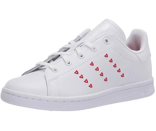  adidas Originals大童Stan Smith爱心小白鞋 43.92加元（5.5码），原价 90加元，包邮