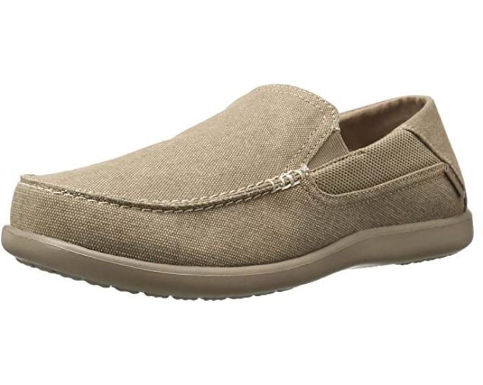  Crocs Santa Cruz 2男士乐福鞋 48.29加元（8码），原价 80.99加元，包邮