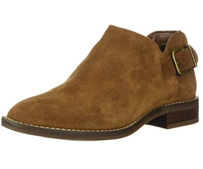  Clarks  Camzin 女士短靴 42.88加元（7.5码），原价 123.28加元，包邮