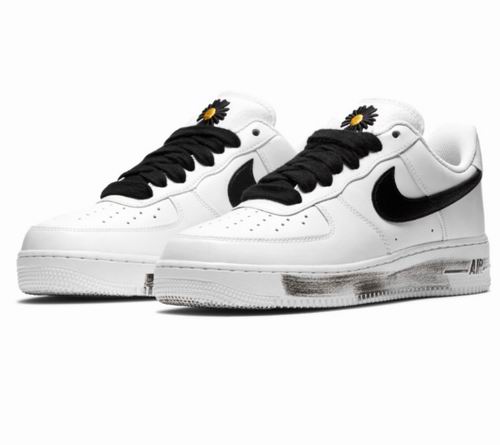  新款发售！权志龙 x Nike Air Force 1 Low Para-Noise 2.0运动鞋 260加元 东部时间11月25日早上6点发售