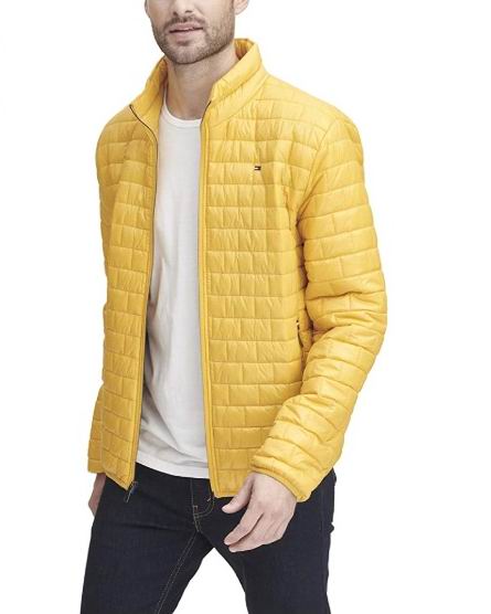  Tommy Hilfiger 量轻Quilted河豚夹克 48.82加元（M码），原价 80.99加元，包邮
