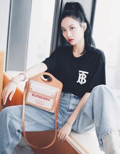  Burberry 女士风衣、卫衣、羊绒羊毛毛衣、羽绒服、双肩包、手袋、T恤等5折起！