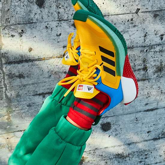  新品 adidas x LEGO 乐高联名儿童系列运动服饰、运动鞋热卖中！