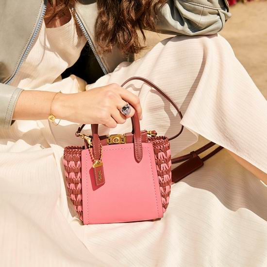  Coach Troupe Tote 16 编织手提包 165美元，原价 550美元，包邮无关税