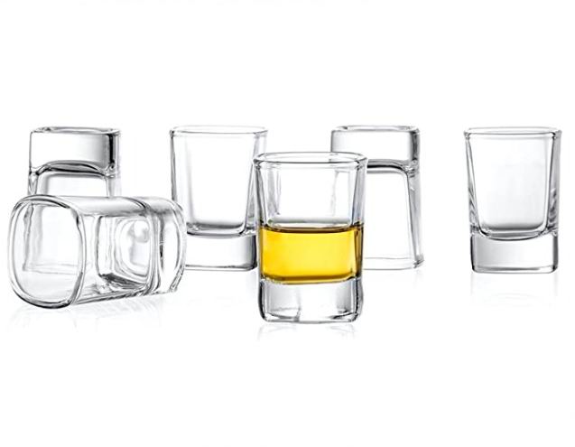  JoyJolt 小玻璃杯2盎司 6件套 16.99加元