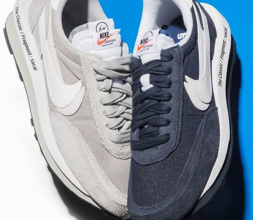  Sacai X Fragment Design X  Nike LDWaffle三方联名运动鞋 售价 225加元 2色可选 东部时间8月24日早上6点开抢
