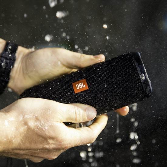  JBL Flip 4 无线便携 防水蓝牙音箱 109.99加元包邮！