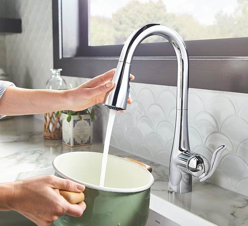  Moen 7594C Arbor 镀铬 单手柄高弧下拉式厨房水龙头 321.54加元，homedepot同款价 371加元