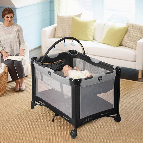  历史新低！Graco Pack n Play 便携式婴儿游戏床5.9折 99.97加元包邮！