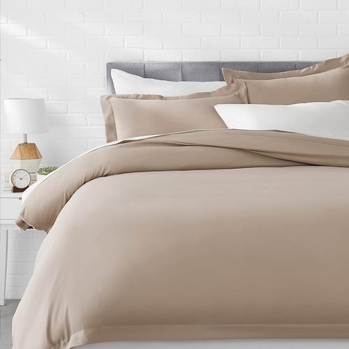  AmazonBasics  轻量级超细纤维羽绒被套+枕头3件套 Full/Queen 19.28加元，原价 32.4加元