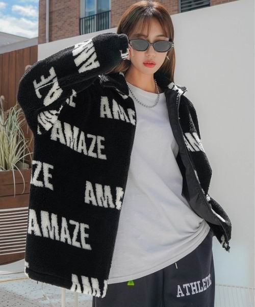  Shein  DAZY 系列服饰额外8折：发夹0.8加元、T恤 11加元、运动衫 16加元、开衫 18加元