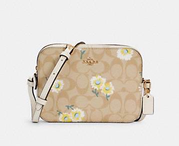  Coach Outlet雏菊印花迷你相机包 83.4加元，原价 278加元，包邮