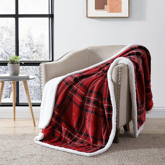  金盒头条：历史新低！Comfort Mantra 50 x 70 英寸 夏尔巴法兰绒毛毯7折 27.99加元！2色可选！
