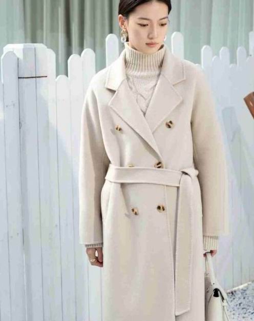  MAX MARA 101801 Madame Icon 羊毛羊绒混纺双排扣束腰大衣 3348加元，官网原价 4650加元，包邮