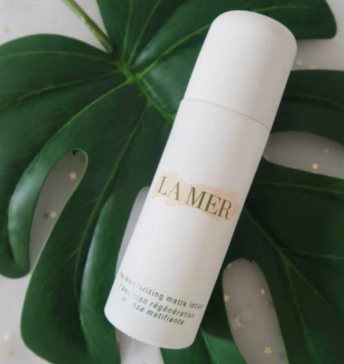  La Mer 海蓝之谜 精华乳液50毫升 289.99加元，官网原价 400加元