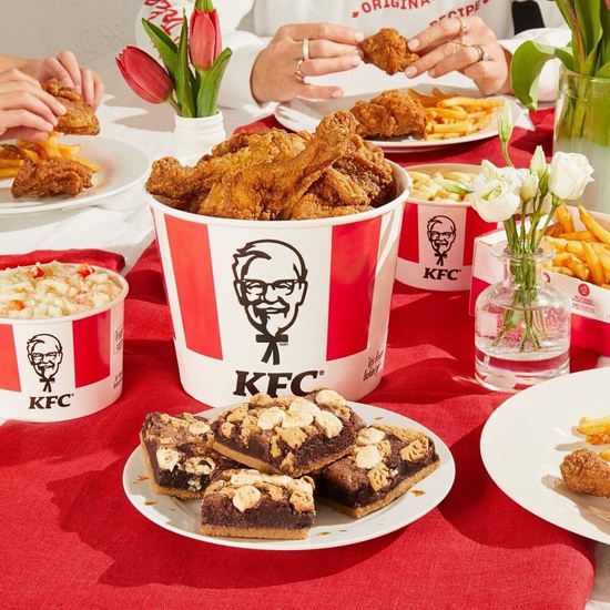  KFC 肯德基母亲节专享，满35加元送价值8.99加元棉花糖全麦饼干！